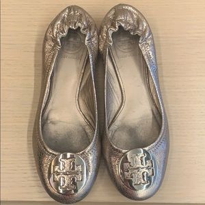 Tory Burch Silver Reva Flats Sz 6.5